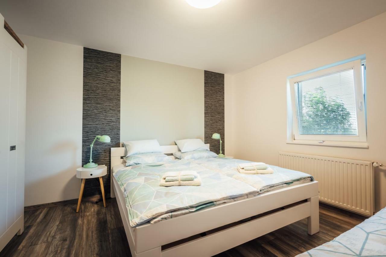 Apartma Arnez Μπλεντ Εξωτερικό φωτογραφία